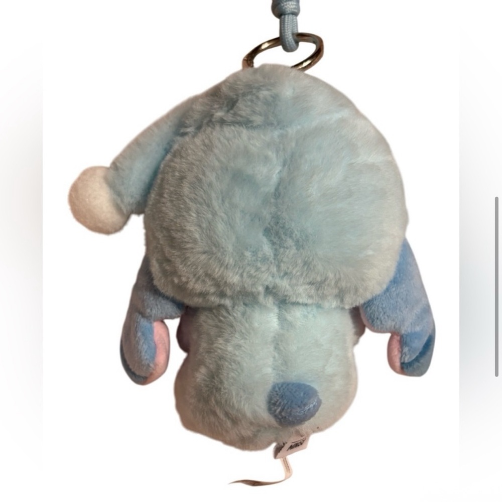 Disney MINISO Stitch Eat Something Before
Sleep Vinyl Plush KeychainSleepy Donut - Picture 5 of 9